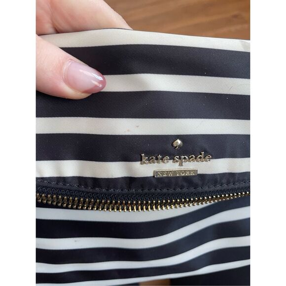 Kate Spade Black and White Crossbody Gold Zipper Purse AUTHENTIC - Picture 4 of 9